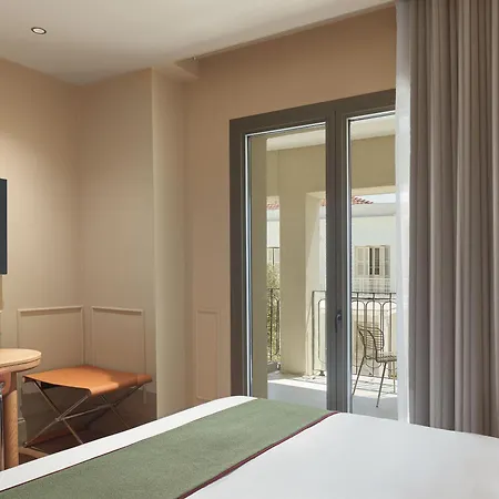 Hotel Leonardo Boutique Venetian 4*
