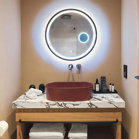 Hotel Leonardo Boutique Venetian Nicosia